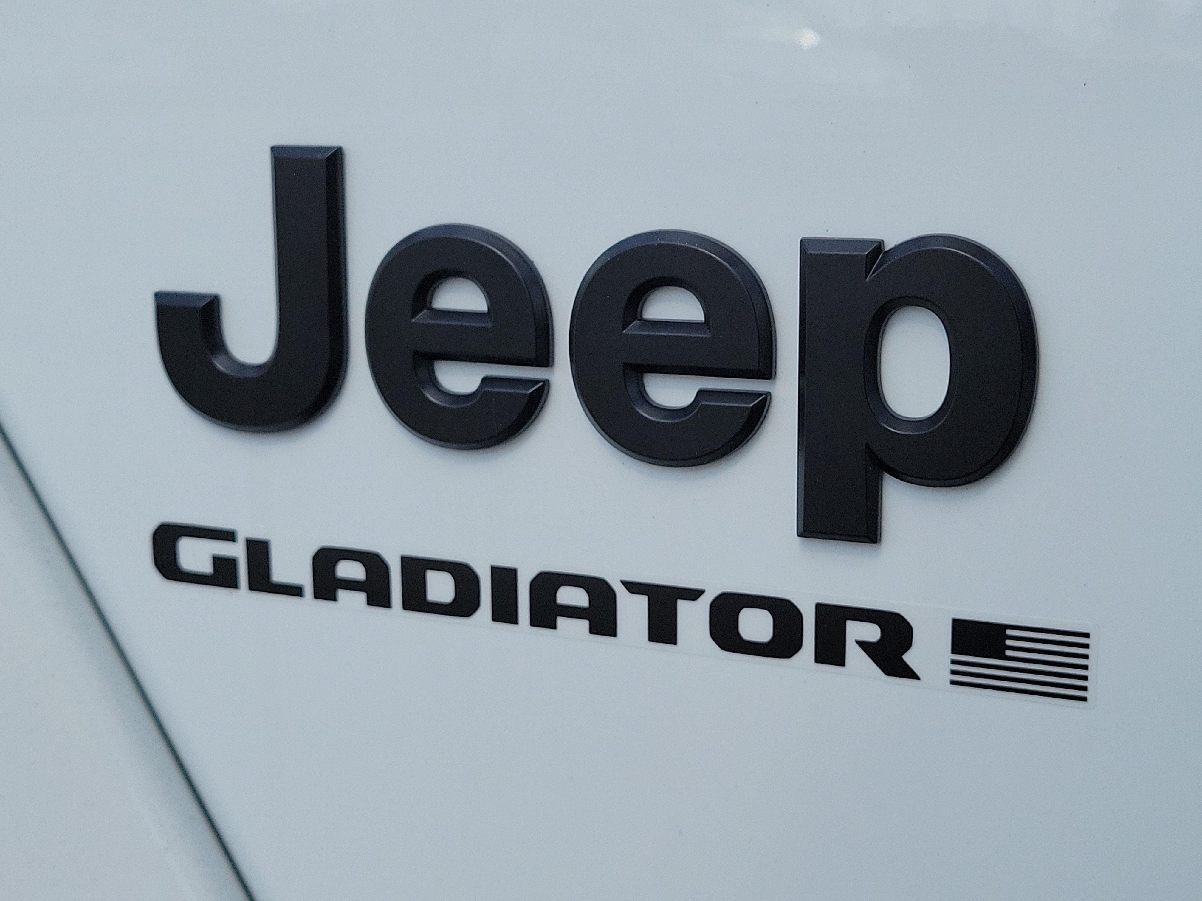 New 2026 Bright White Clear-Coat Exterior Paint Jeep Willys image 6