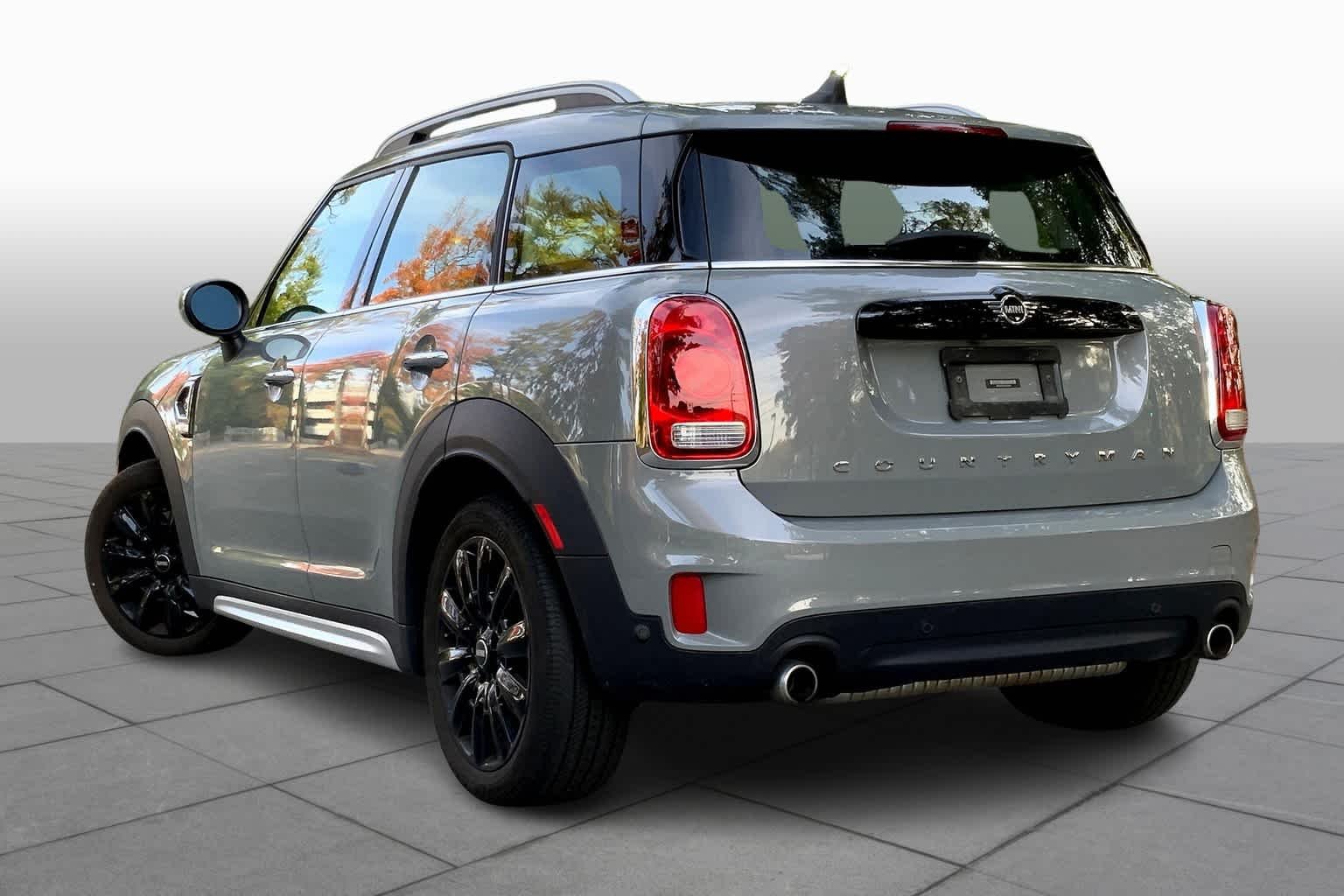 Used 2020 Moonwalk Grey Metallic MINI Cooper S image 11