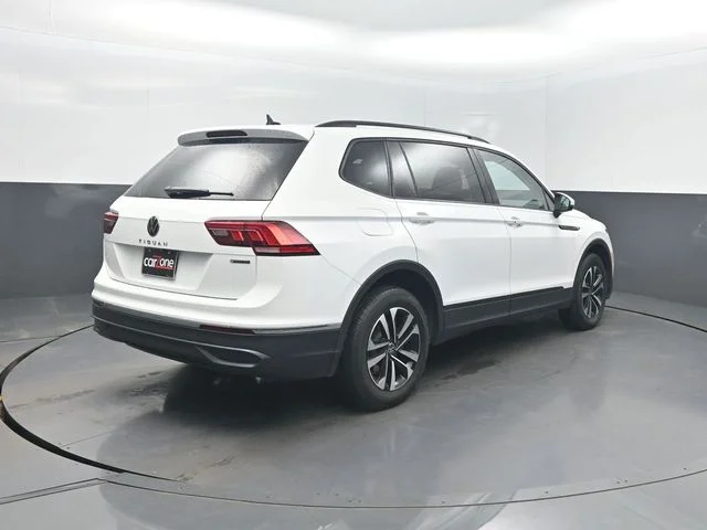 Used 2022 White Volkswagen 2.0T S image 37