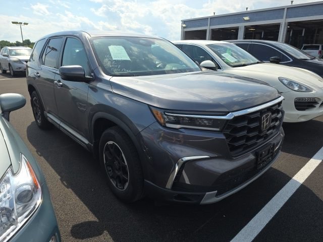 Used 2025 Modern Steel Metallic Honda EX-L image 39