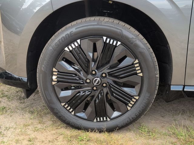 New 2026 Gray Nissan Platinum image 9