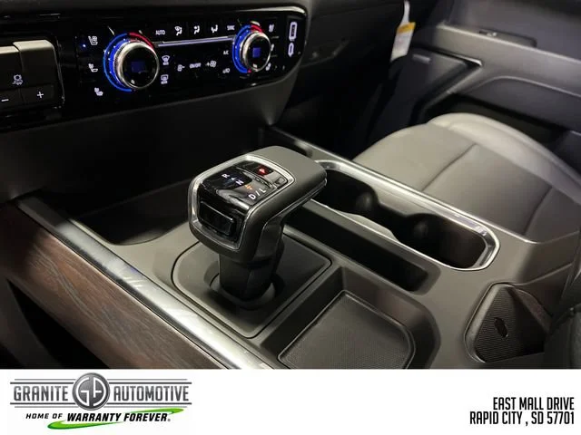 2026 GMC Sierra 1500 SLT - Photo 15