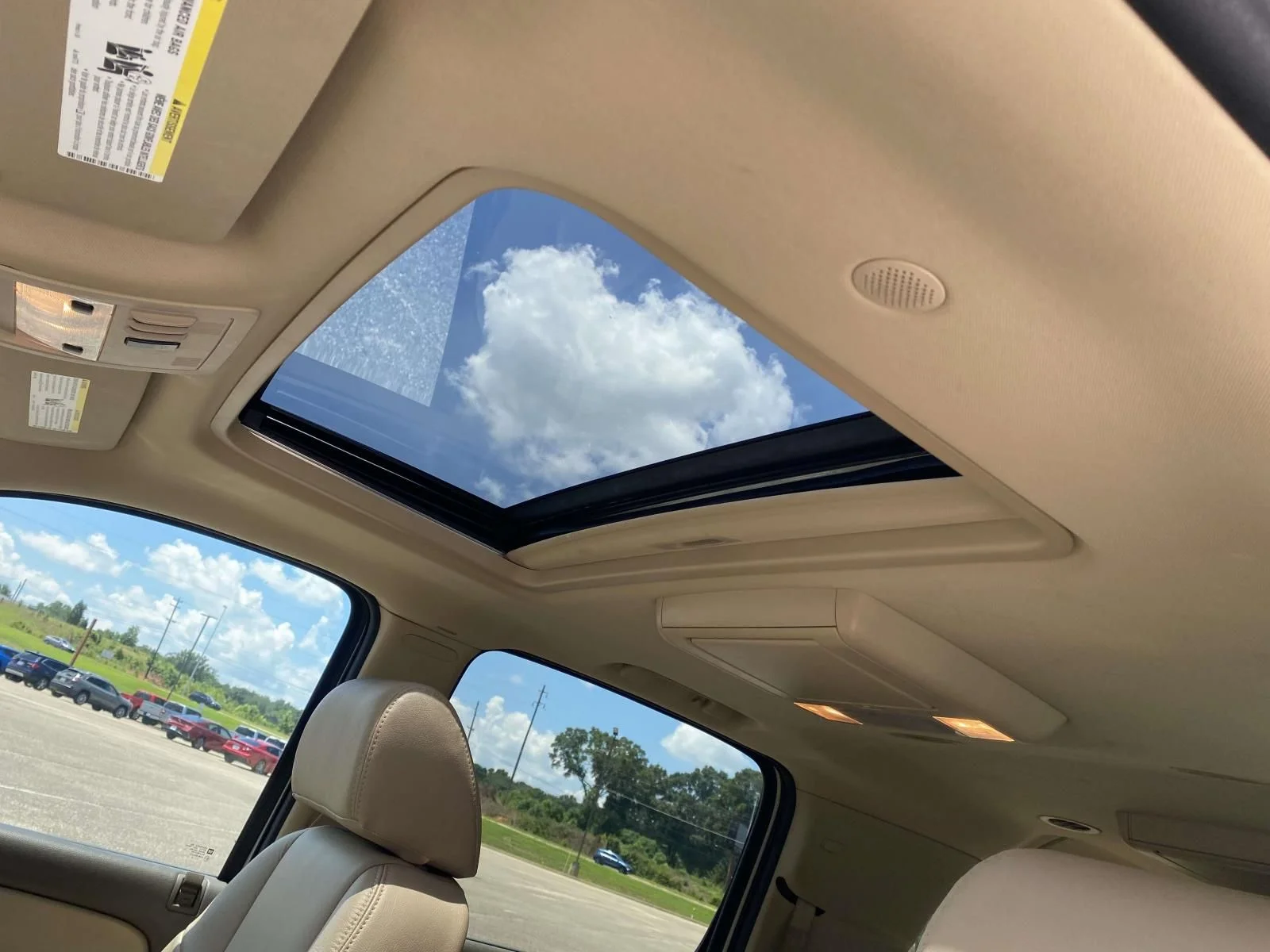 Used 2013 Gold GMC SLT 1500 image 18
