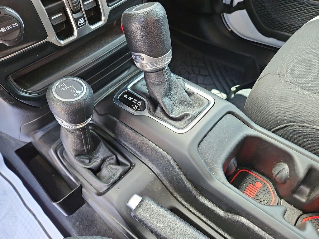 Used 2023 White Jeep Sport S image 24