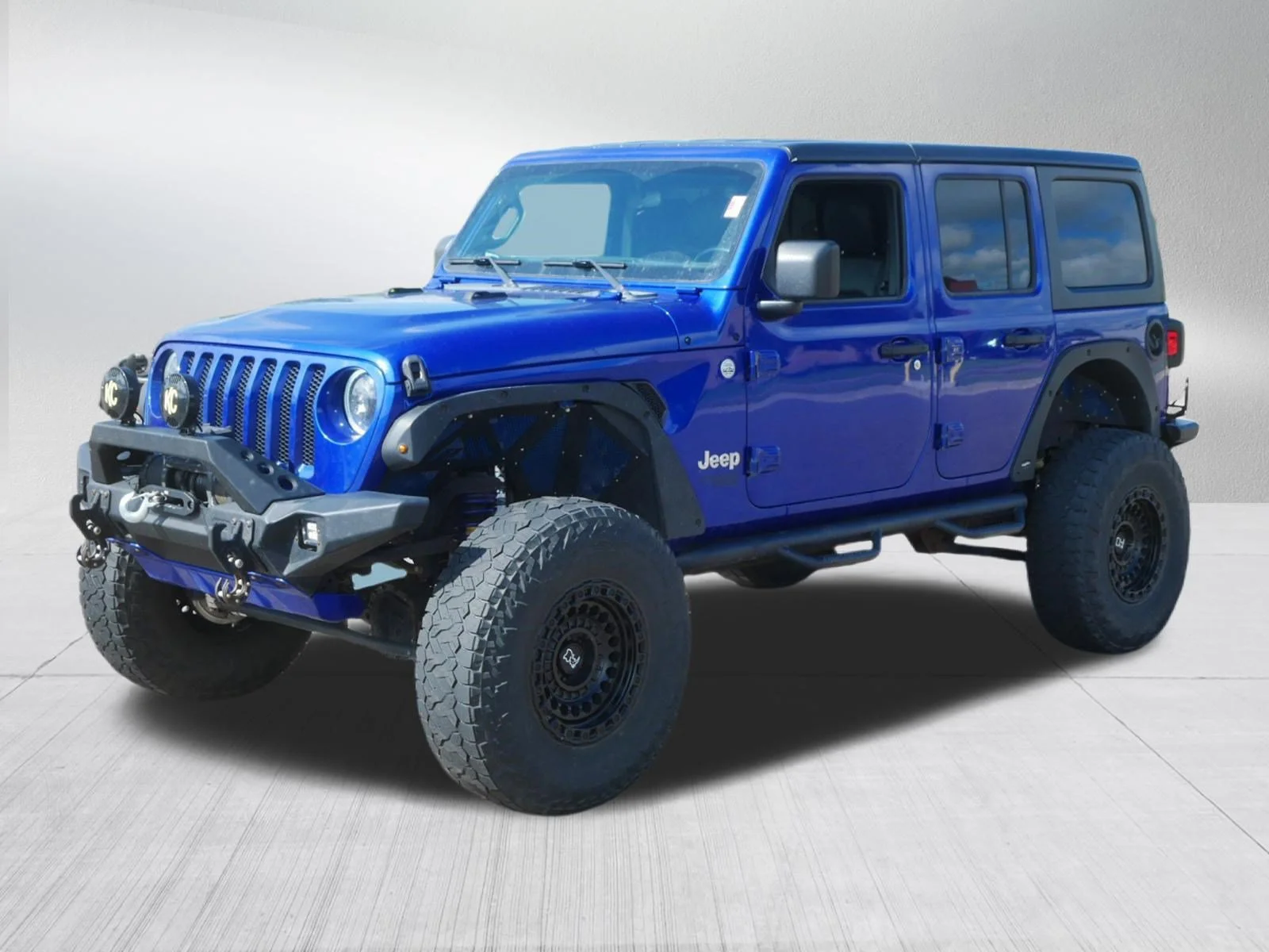 Used 2019 Ocean Blue Metallic Clearcoat Jeep Sport S image 3