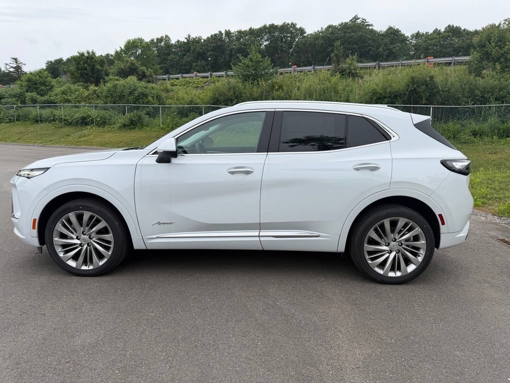 New 2026 Iridescent White Tricoat Buick Avenir image 3