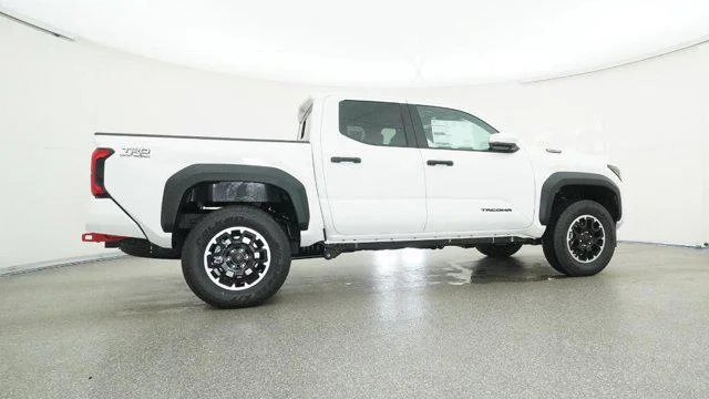2025 Toyota Tacoma TRD Off Road - Photo 23