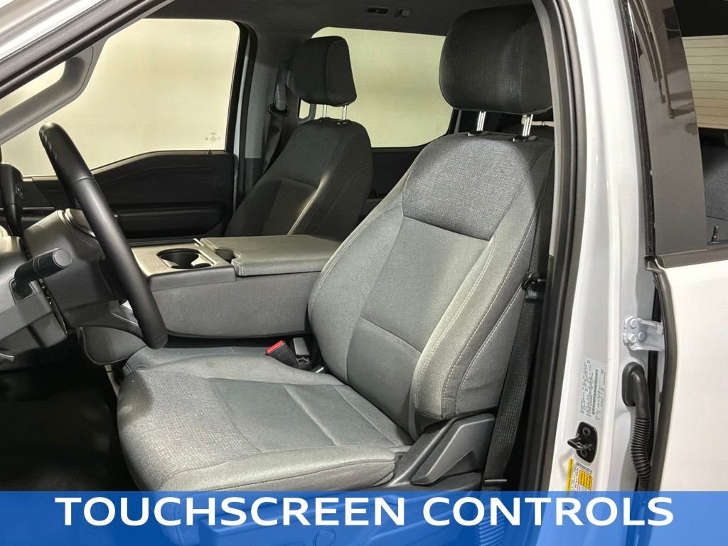 Certified Used 2025 Oxford White Ford XLT image 6