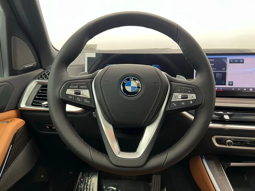 Used 2026 Blue BMW xDrive50e image 17