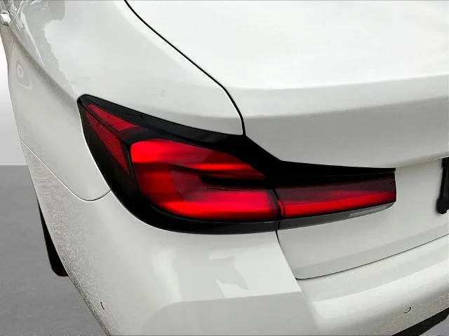 Used 2023 White BMW 540i image 26