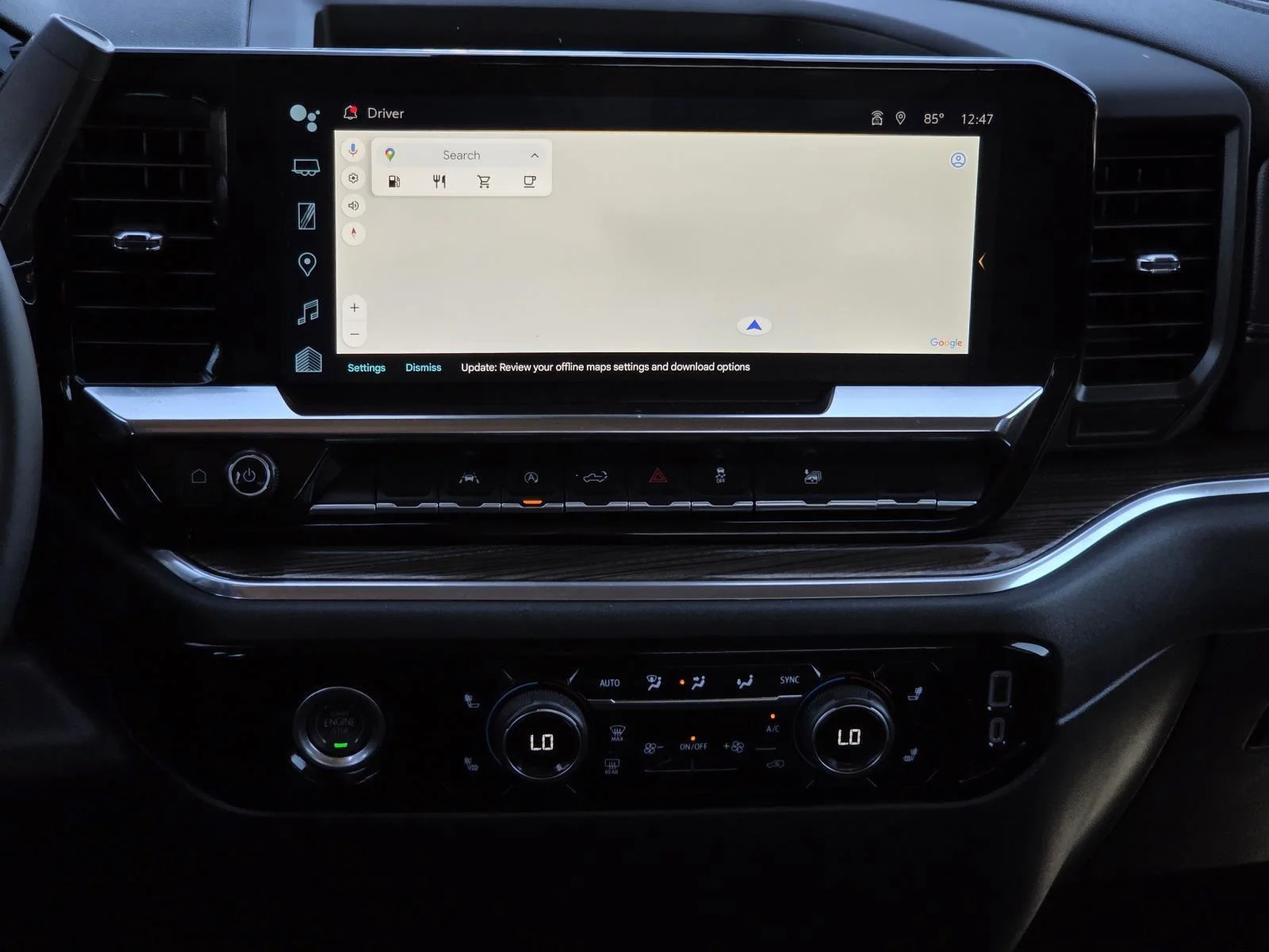 Used 2024 Summit White Chevrolet LT image 17