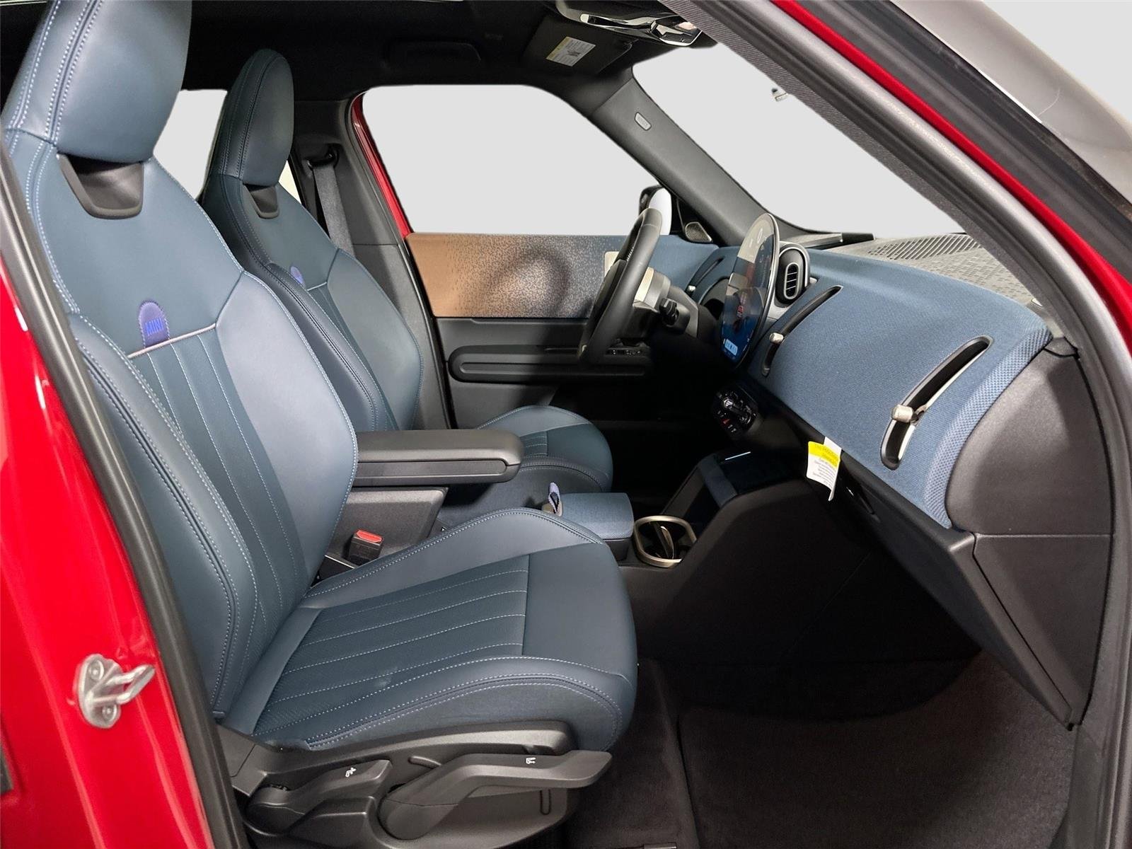 2025 MINI Countryman S - Photo 28