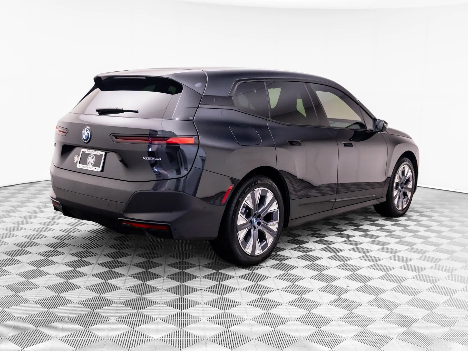 Certified Used 2024 Black BMW xDrive50 image 5