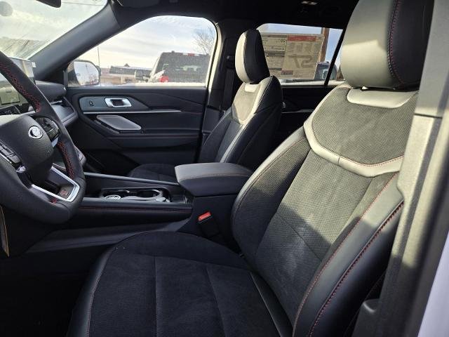 New 2026 Star White Metallic Tri-Coat Ford ST image 54
