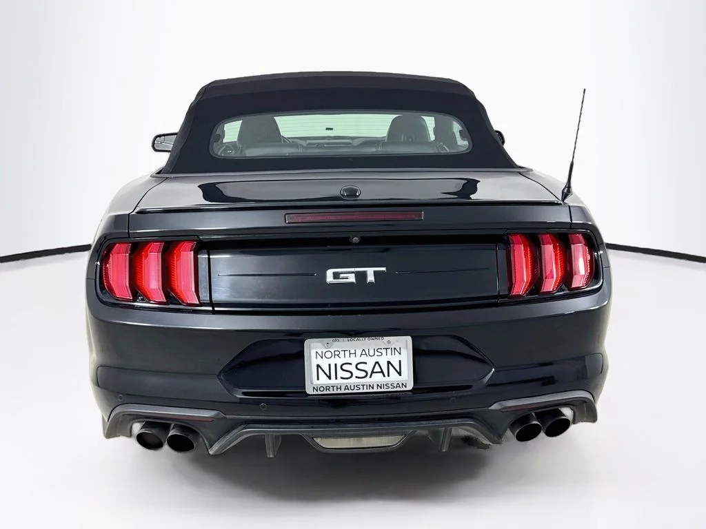 Used 2018 Black Ford GT Premium image 6