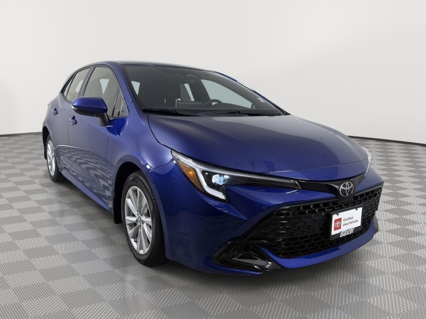 2025 Toyota Corolla Hatchback SE