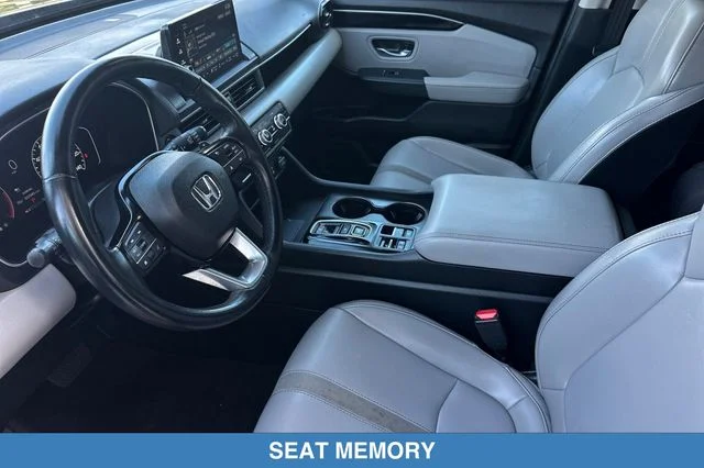 2025 Honda Pilot EX-L - Photo 12