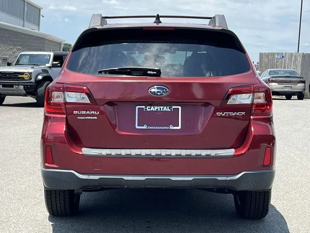 Used 2016 Red Subaru 2.5i image 12