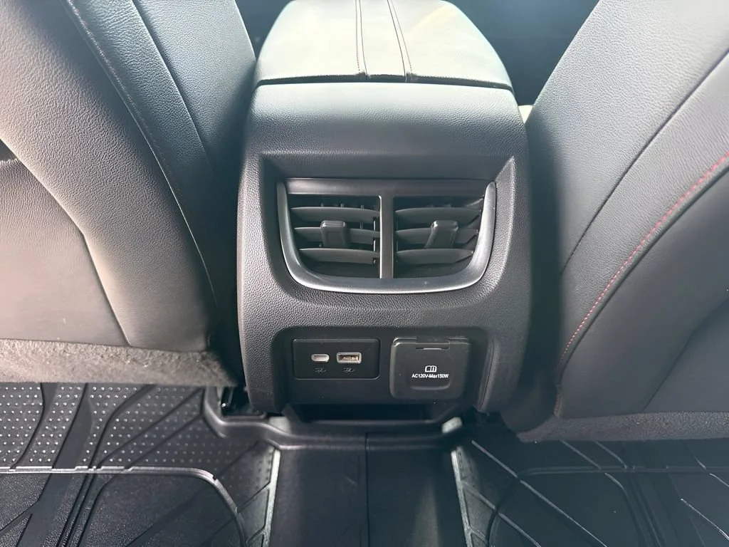 Used 2022 Iridescent Pearl Tricoat Chevrolet RS image 14
