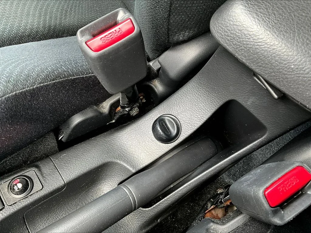 Used 2010 Silver Toyota Base image 13