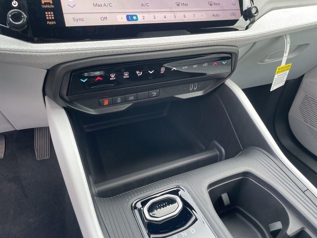 New 2026 41 Jeep Laredo image 26