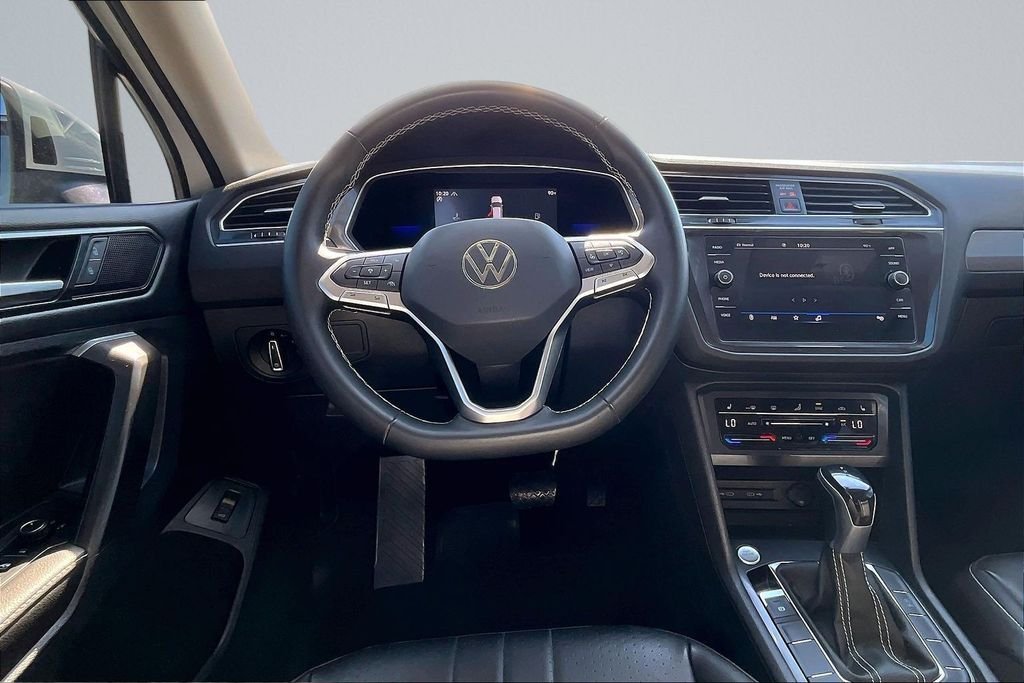 Used 2022 White Volkswagen 2.0T SE image 5