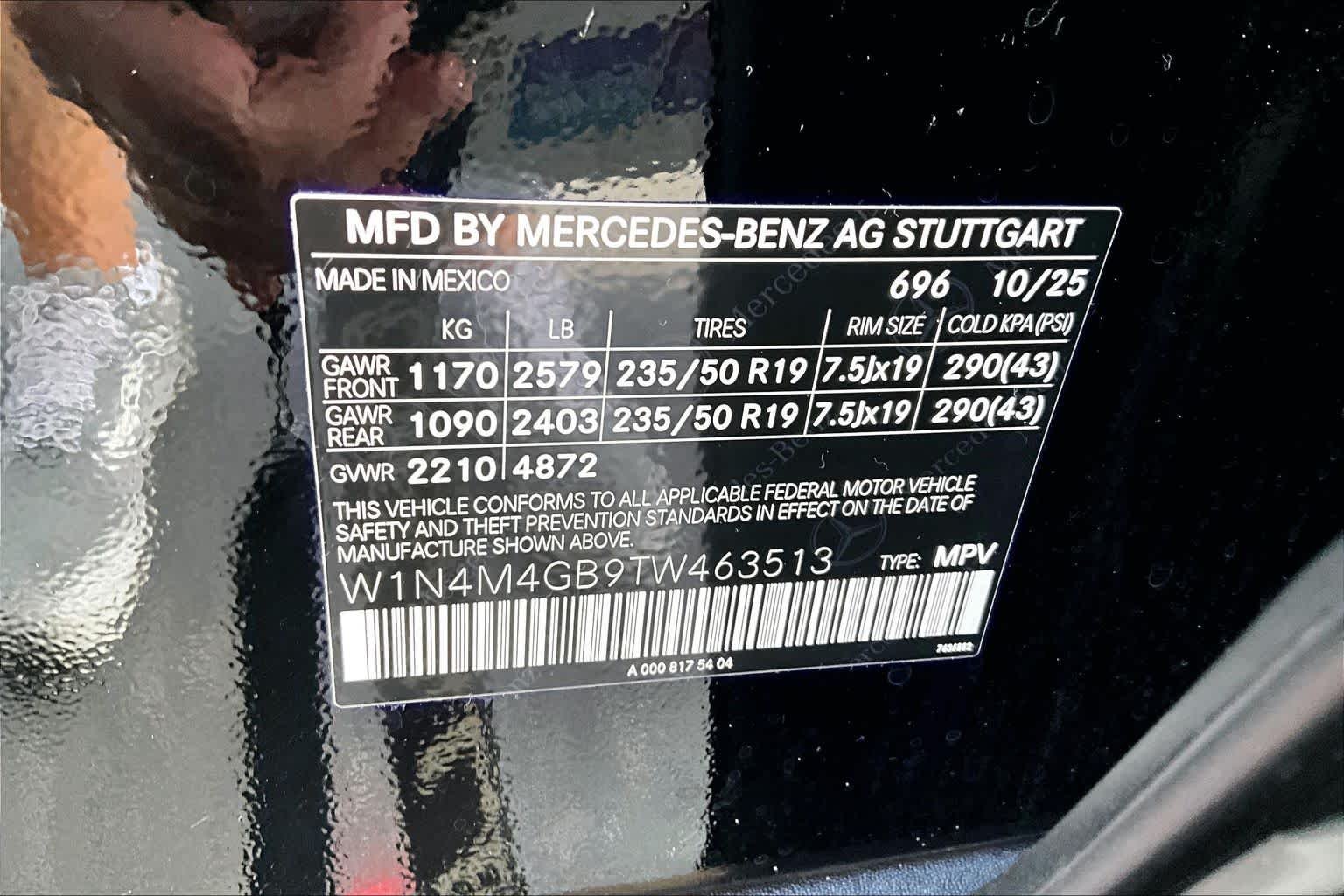 Used 2026 Night Black Mercedes-Benz GLB 250 image 33