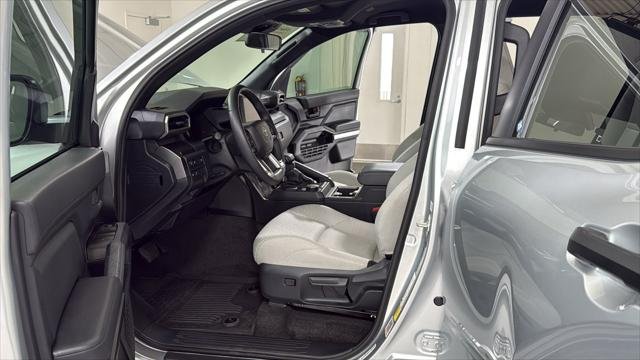 Certified Used 2025 CUTTING EDGE Toyota SR5 image 12