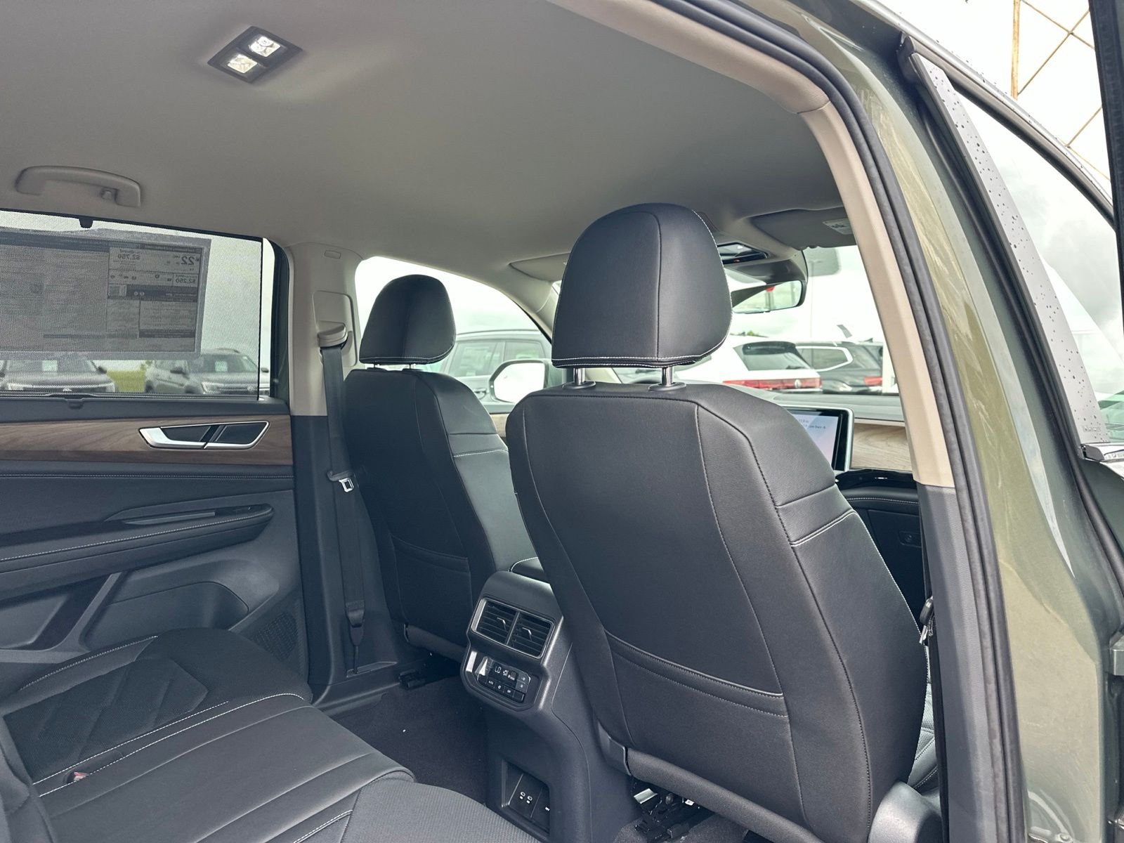 New 2026 Green Volkswagen 2.0T SE w/Technology image 35