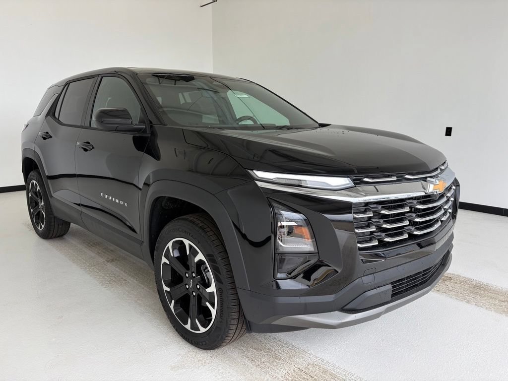 2027 Chevrolet Equinox LT - Photo 13
