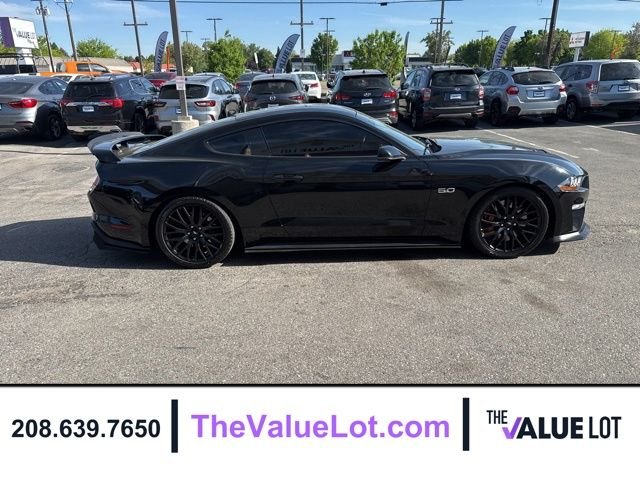 Used 2019 Black Ford GT Premium image 3
