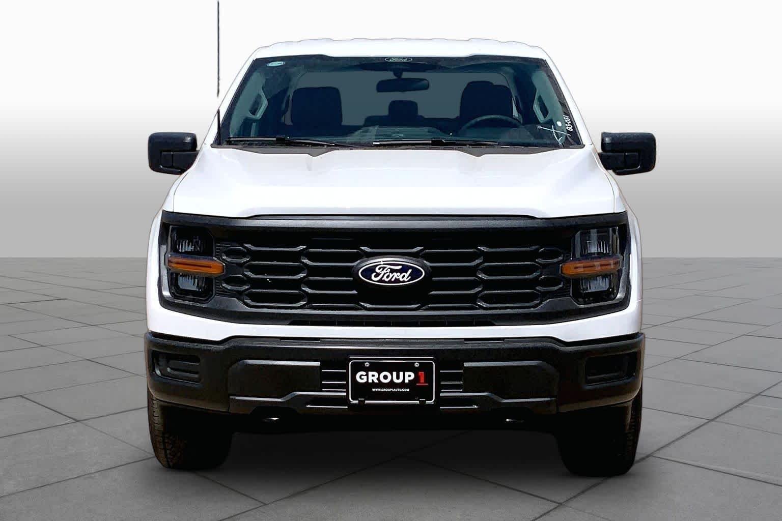 New 2026 Oxford White Ford XL image 3