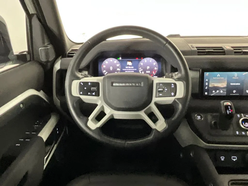 Certified Used 2023 White Land Rover S image 10