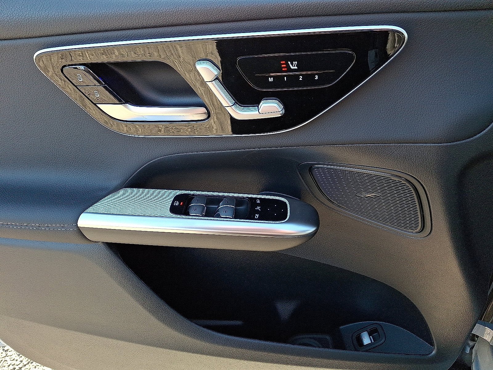Certified Used 2026 Manufaktur Alpine Grey Mercedes-Benz GLC 300 image 7