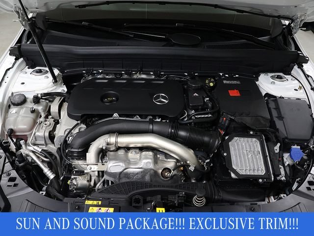 Used 2026 Polar White Mercedes-Benz GLB 250 image 36