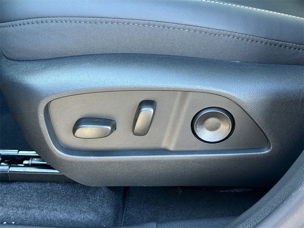 2026 GMC TERRAIN - Image 16