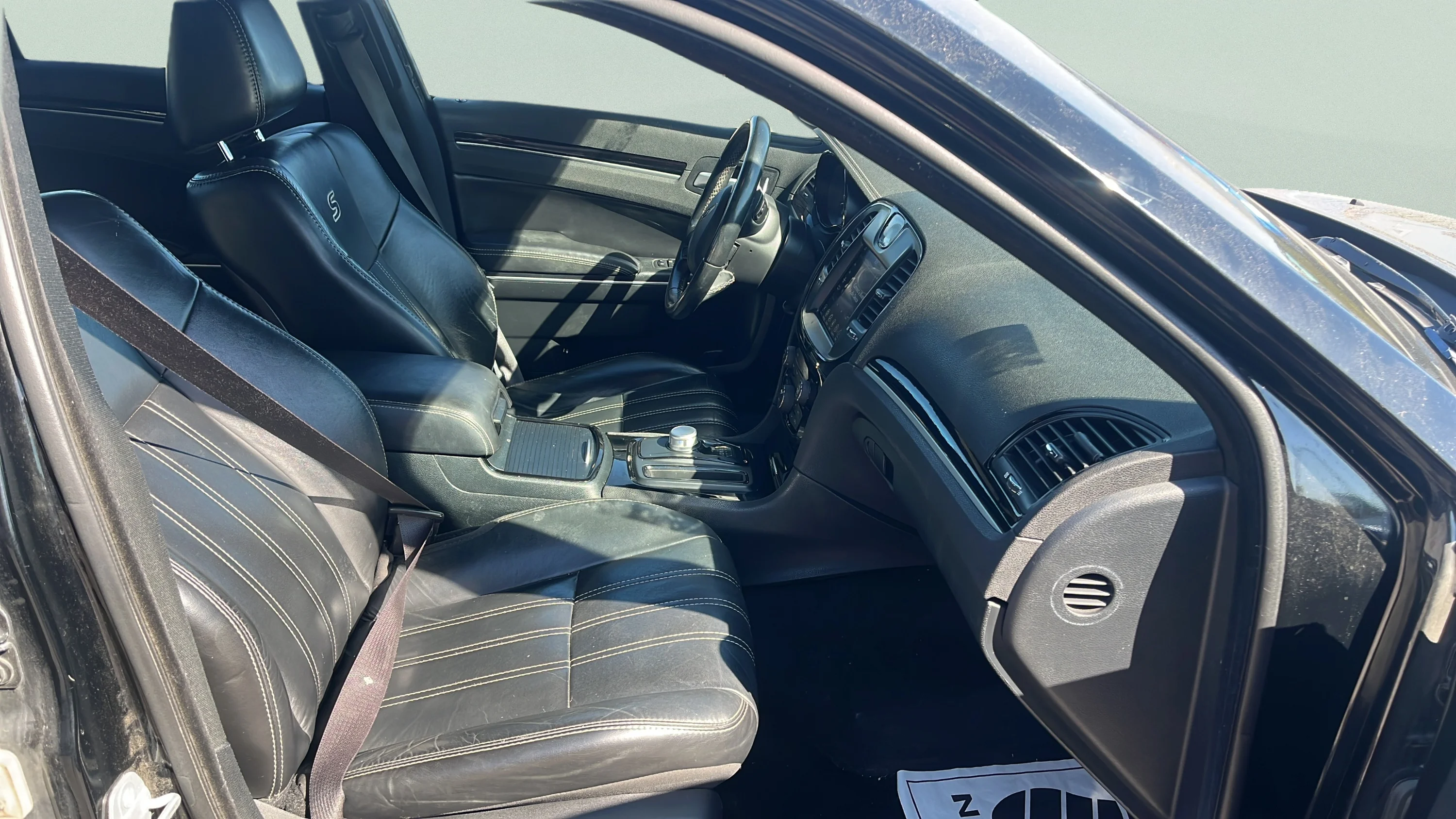 Used 2018 Black Chrysler 300 S image 11