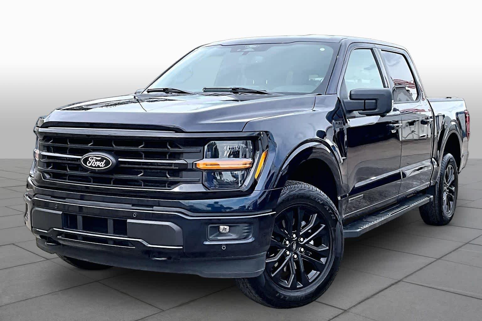 Certified Used 2025 Antimatter Blue Metallic Ford XLT image 39