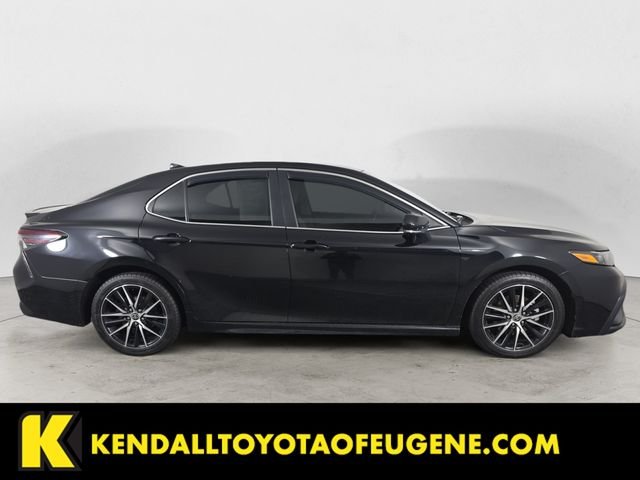 Used 2022 Black Toyota SE image 6
