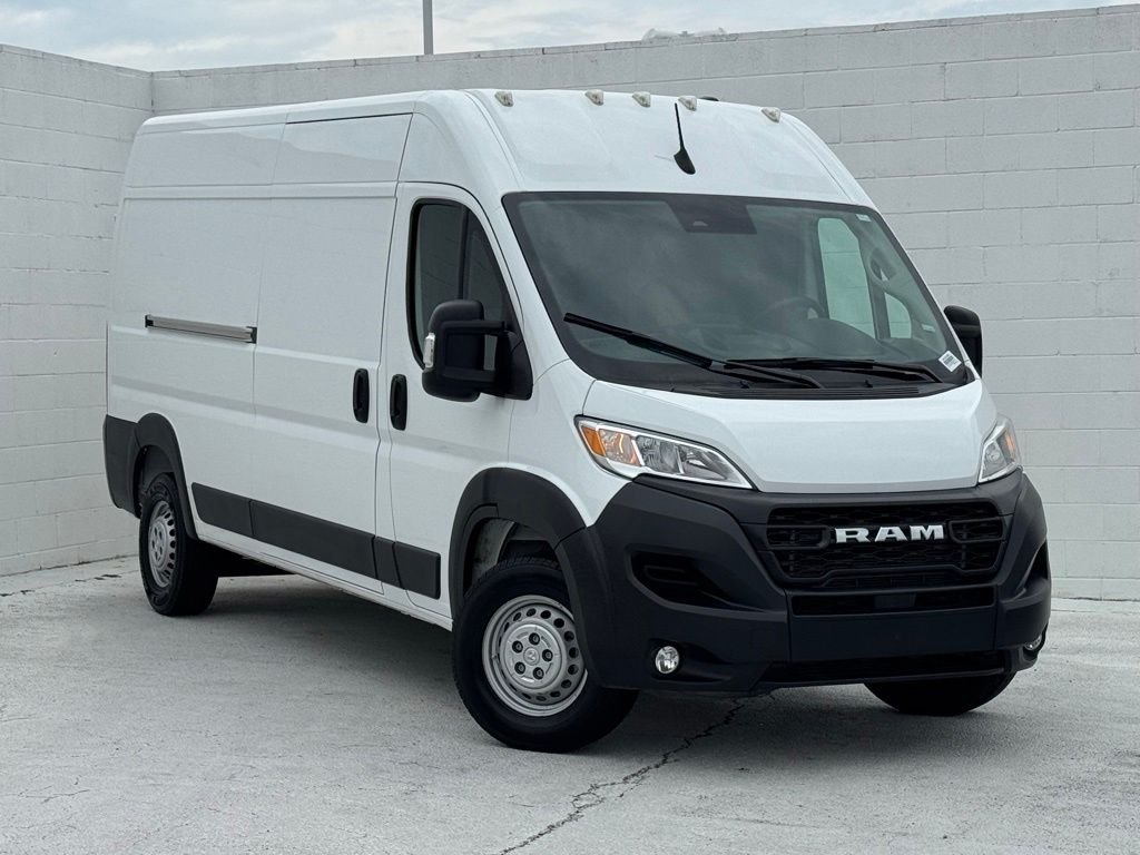 Used 2025 White Ram High Roof image 2