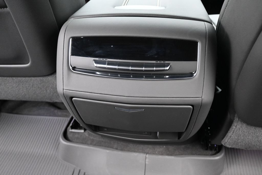 2026 Cadillac Escalade Sport - Photo 18