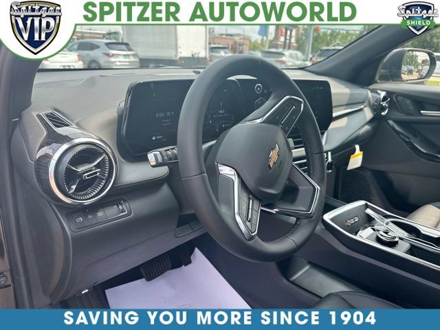 New 2027 Mosaic Black Metallic Chevrolet LT image 11