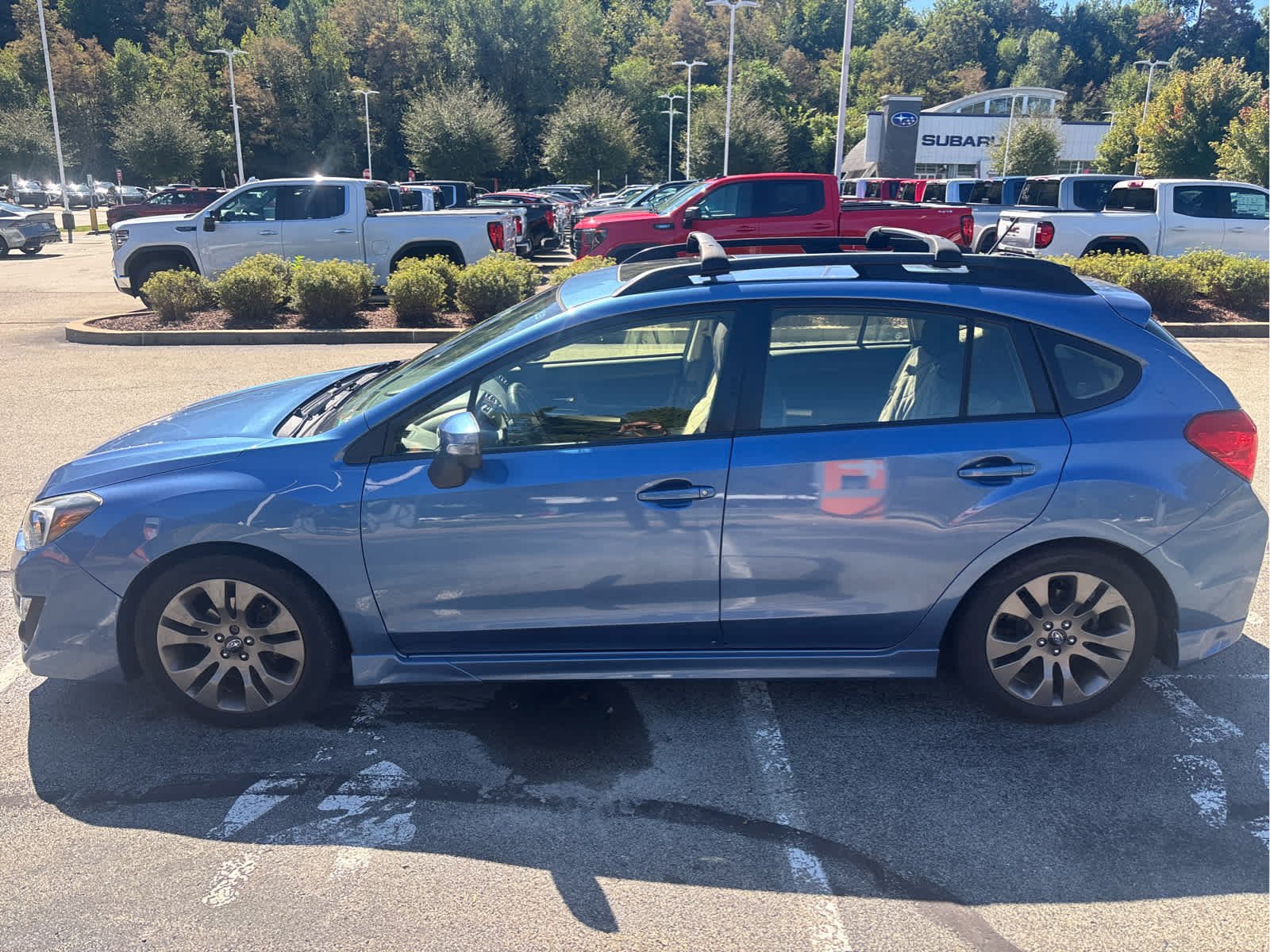 Used 2015 Quartz Blue Pearl Subaru 2.0i Sport Premium image 6