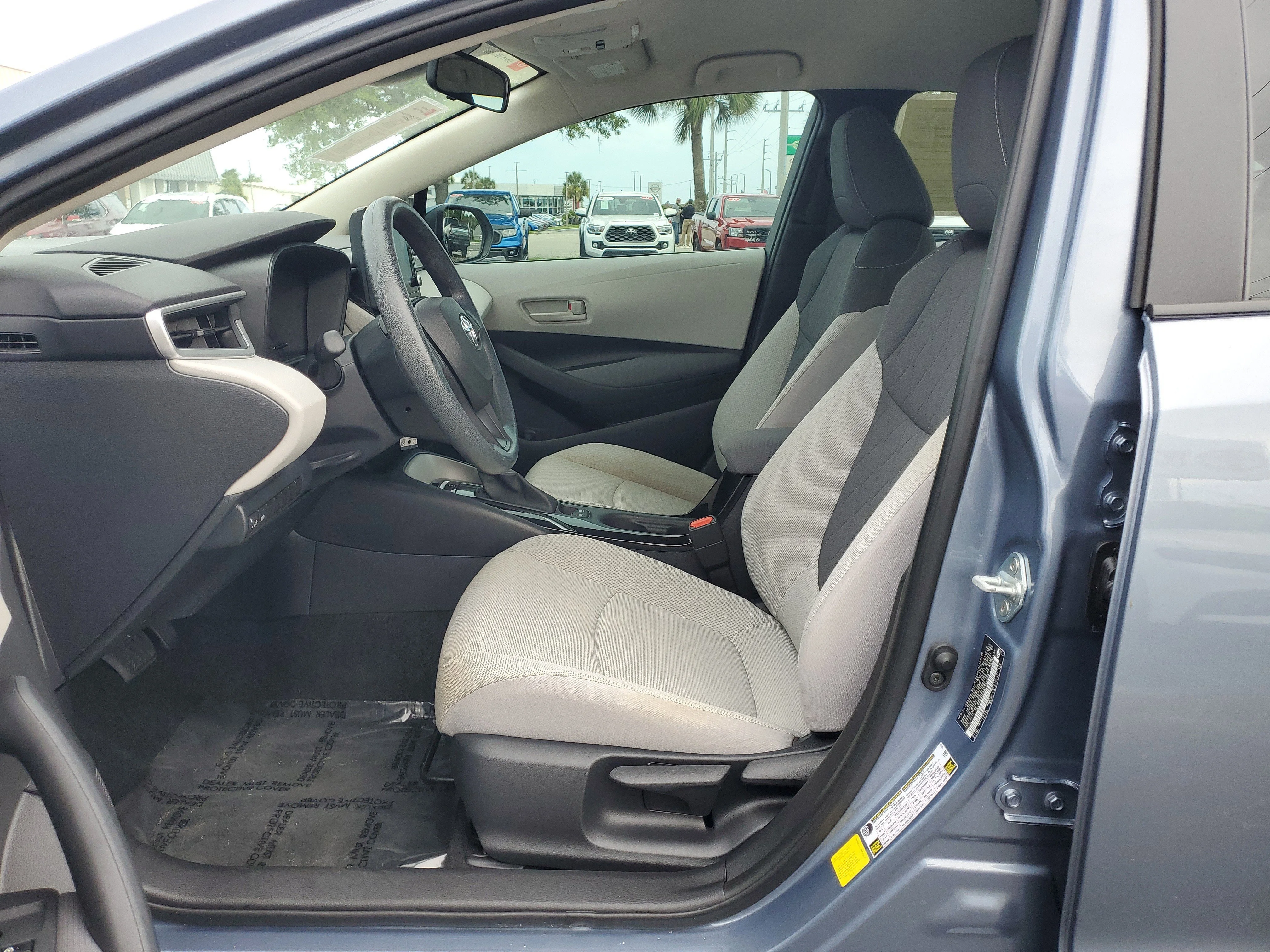 Used 2022  Toyota LE image 14