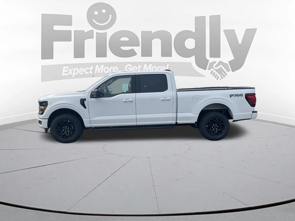 New 2026 Oxford White Ford XLT image 8