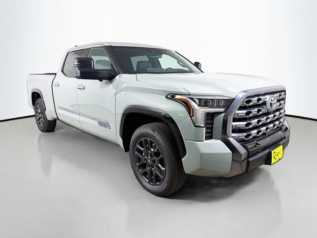New 2026  Toyota Platinum image 3