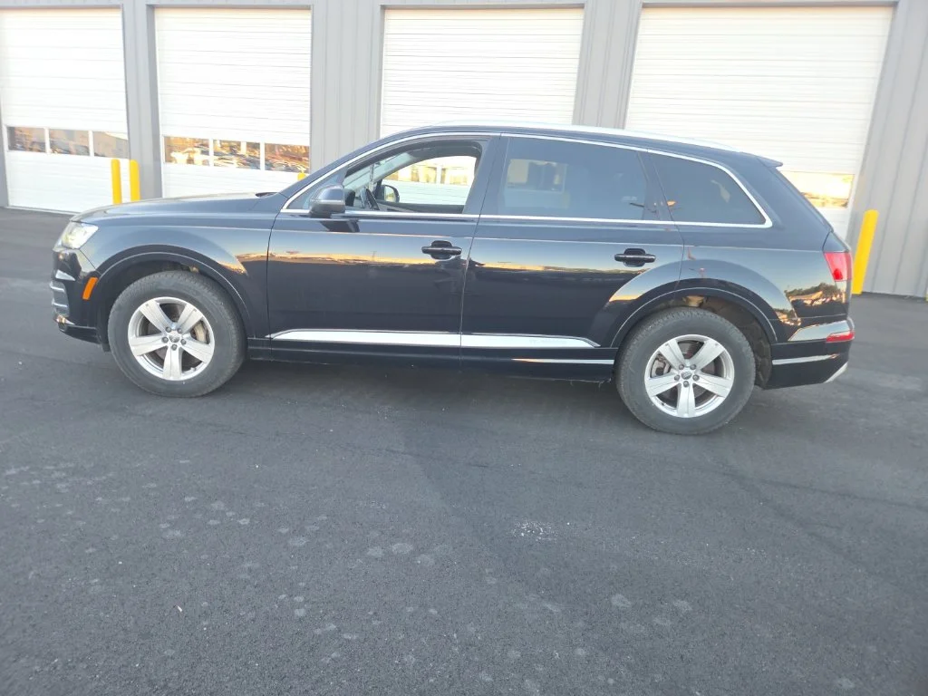 Certified Used 2019 Black Audi 45 Premium Plus image 6