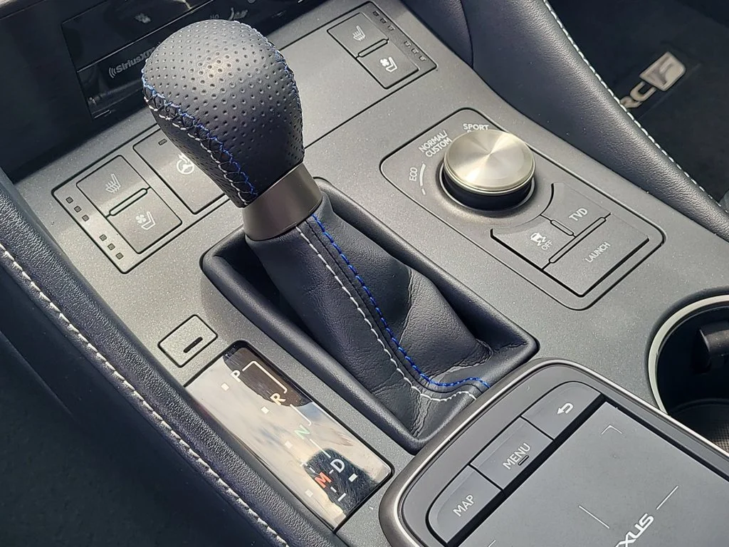 Used 2022 Black Lexus RWD image 16