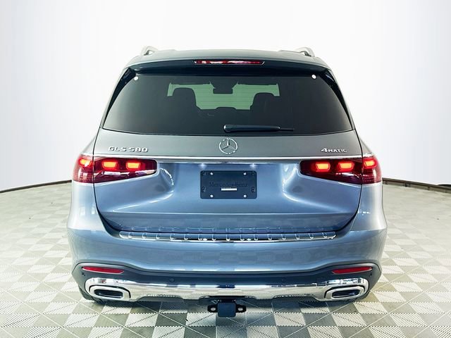 New 2026 Selenite Grey Metallic Mercedes-Benz GLS 580 image 40