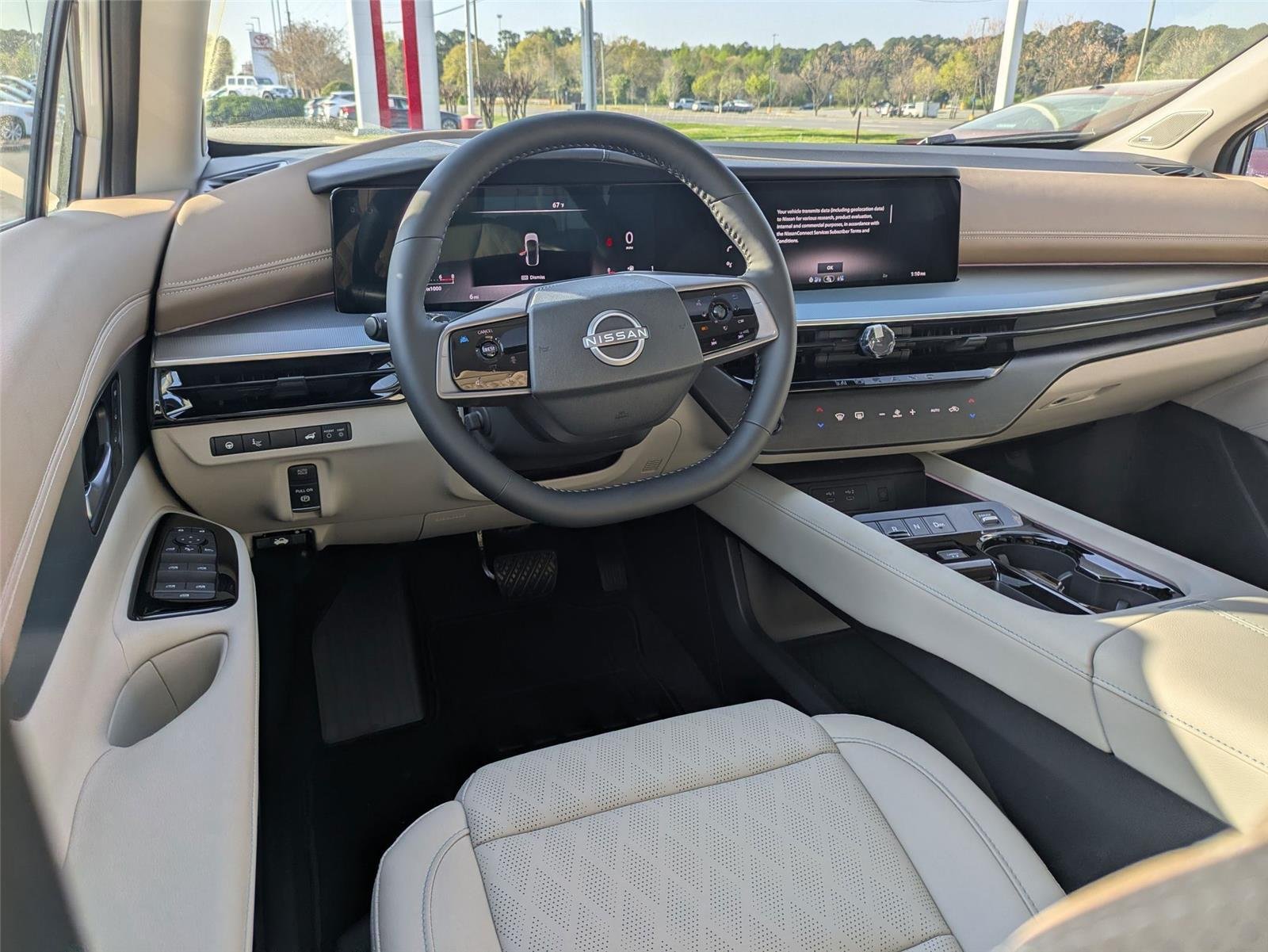 New 2026 Everest White Pearl TriCoat Nissan Platinum image 32